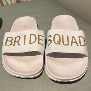 Sz 4 US 6 Bride squad flip flops!